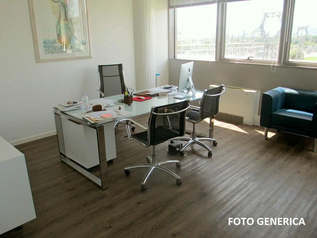 Ufficio in , Ponsacco, {3} - Foto 1