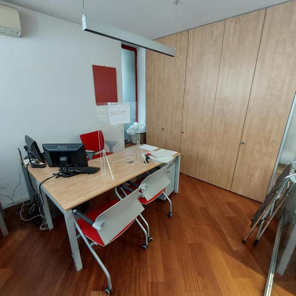 Ufficio in , Viareggio, {3} - Foto 2