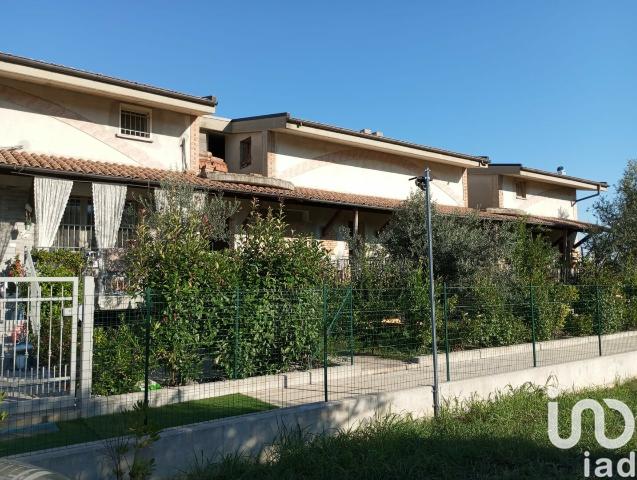 Villa a schiera in Via C.da Barberi, Collecorvino - Foto 1