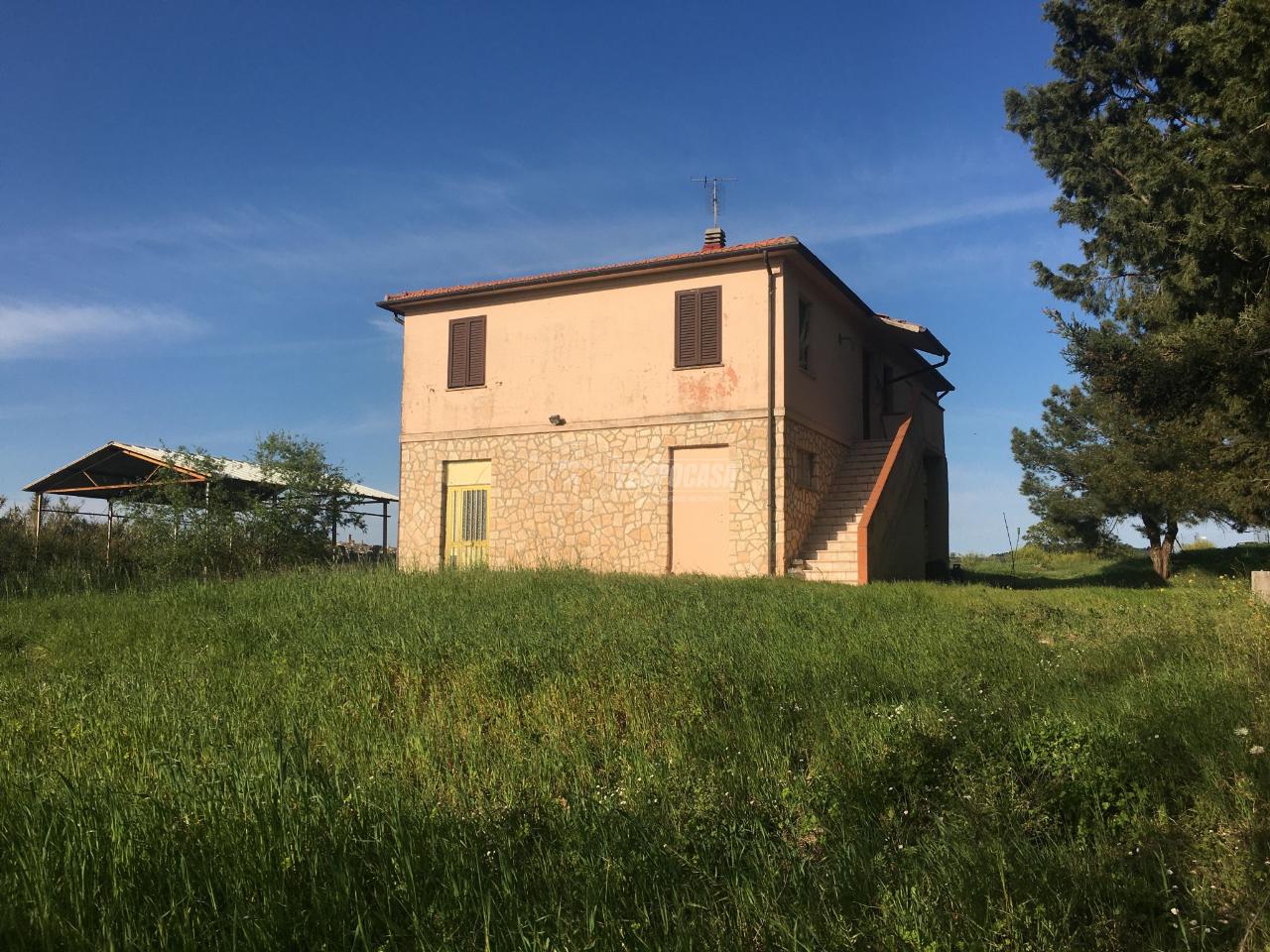 Casa colonica in vendita a Potenza Picena