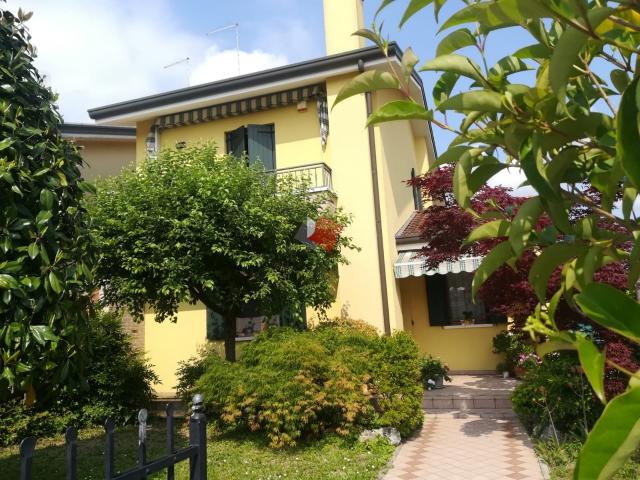 Villa a schiera in Via Carlo Poma, Martellago - Foto 1