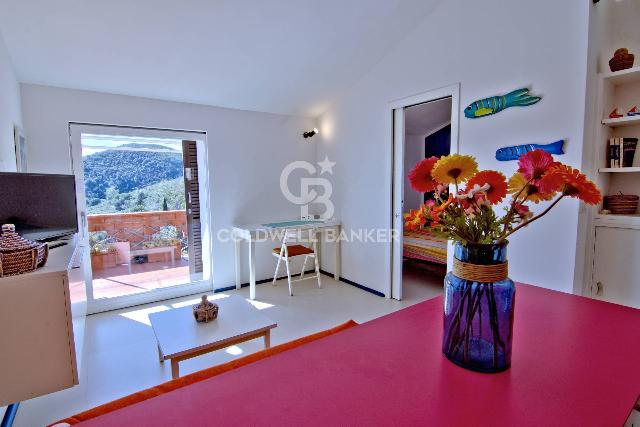 3-room flat in Via del Forno, Campo nell'Elba - Photo 1