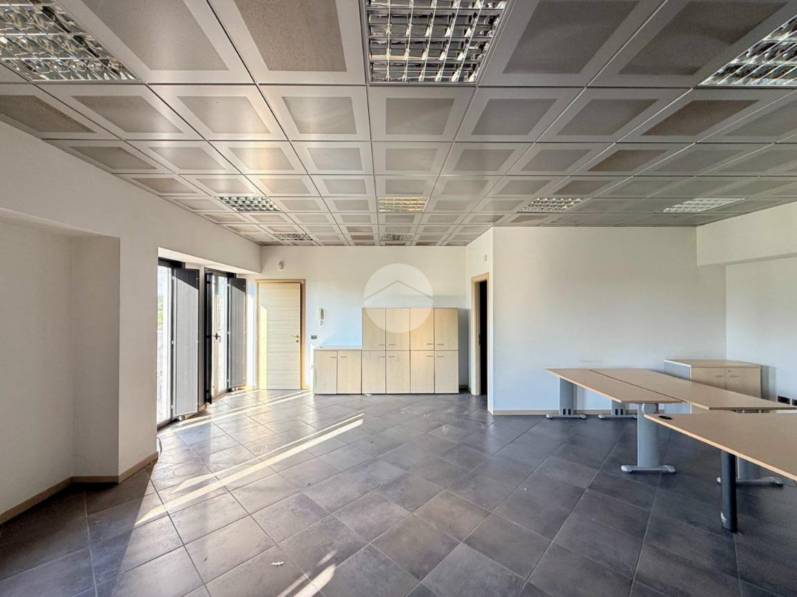 Ufficio in Via S. Felice, Calvisano, {3} - Foto 2