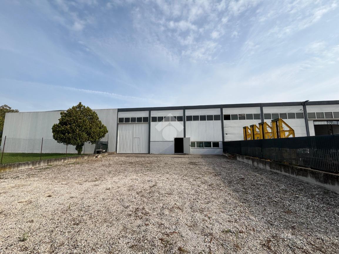 Magazzino in Via Colombare, Nogarole Rocca, {3} - Foto 1
