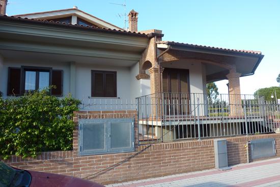 Apartament in Via Buonarroti, Follonica - Photo 1