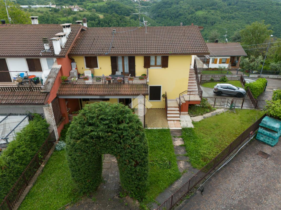 Villa in vendita a Cerro Veronese