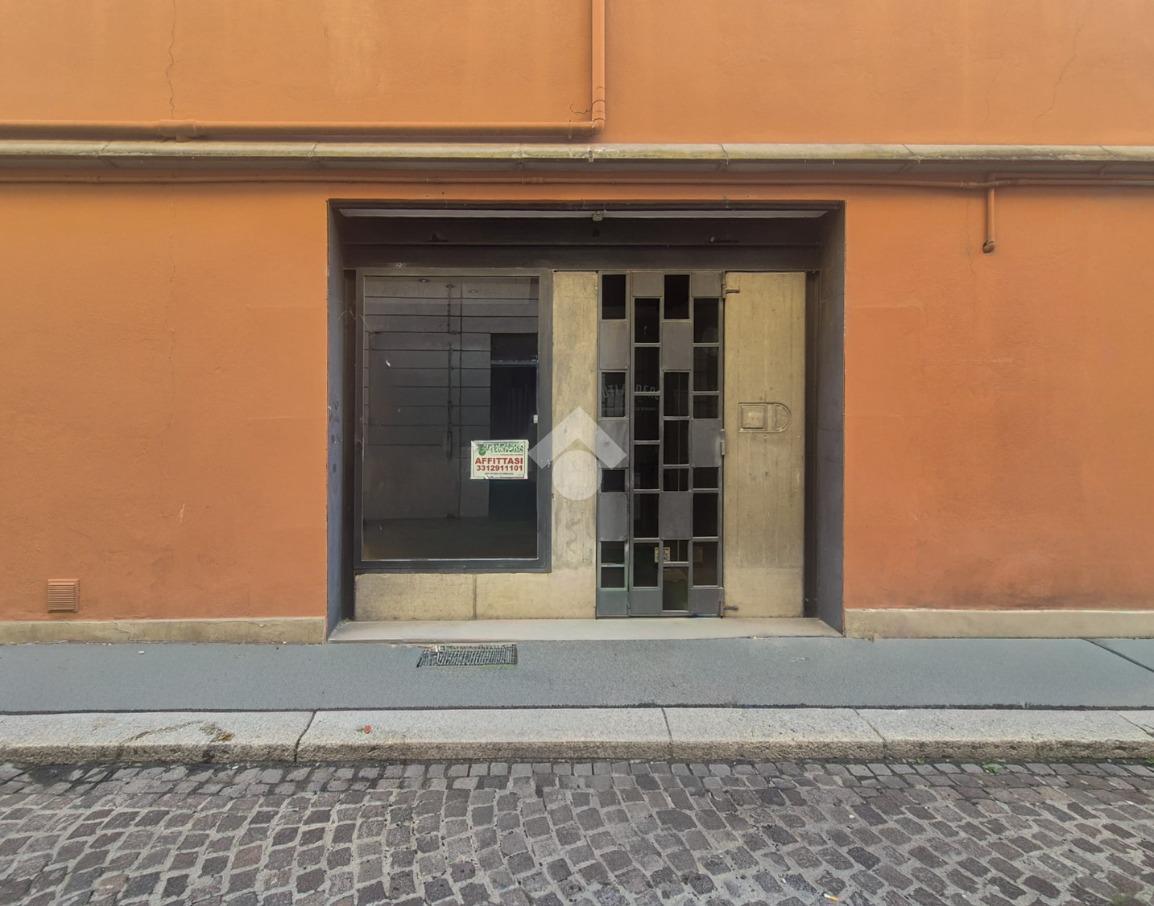 Negozio in Via S. Giovanni 2, Piacenza, {3} - Foto 1