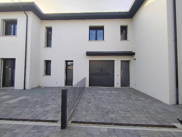 Vierzimmerwohnung in Via Villa, Lugo - Foto 1