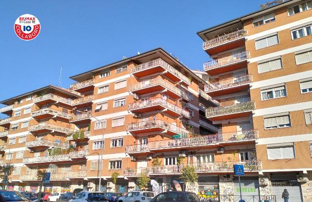 Negozio in {3}, Viale Leonardo da Vinci - Foto 1