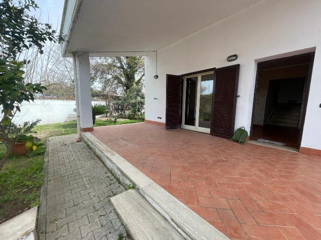 Villa in Via Dante, Anzio - Foto 1