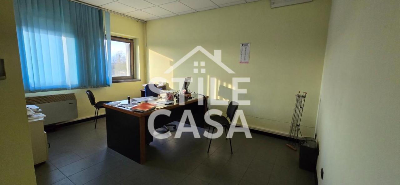Ufficio in Europa, Capannori, {3} - Foto 1