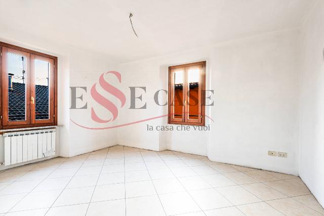 2-room flat in Via Cimarosa 20, Nembro - Photo 1