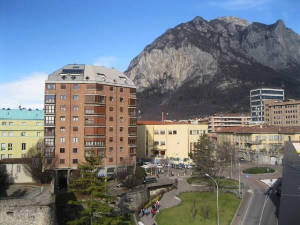 Garage or car box in Via Palestro, Lecco - Photo 1