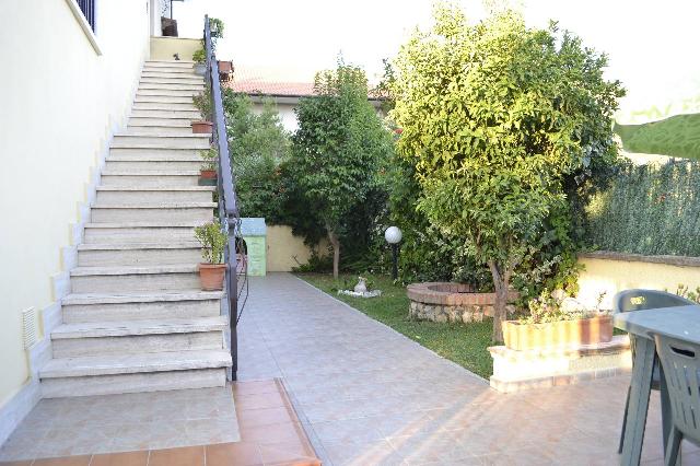 Apartament in {3}, Via Appia Lato Itri - Photo 1