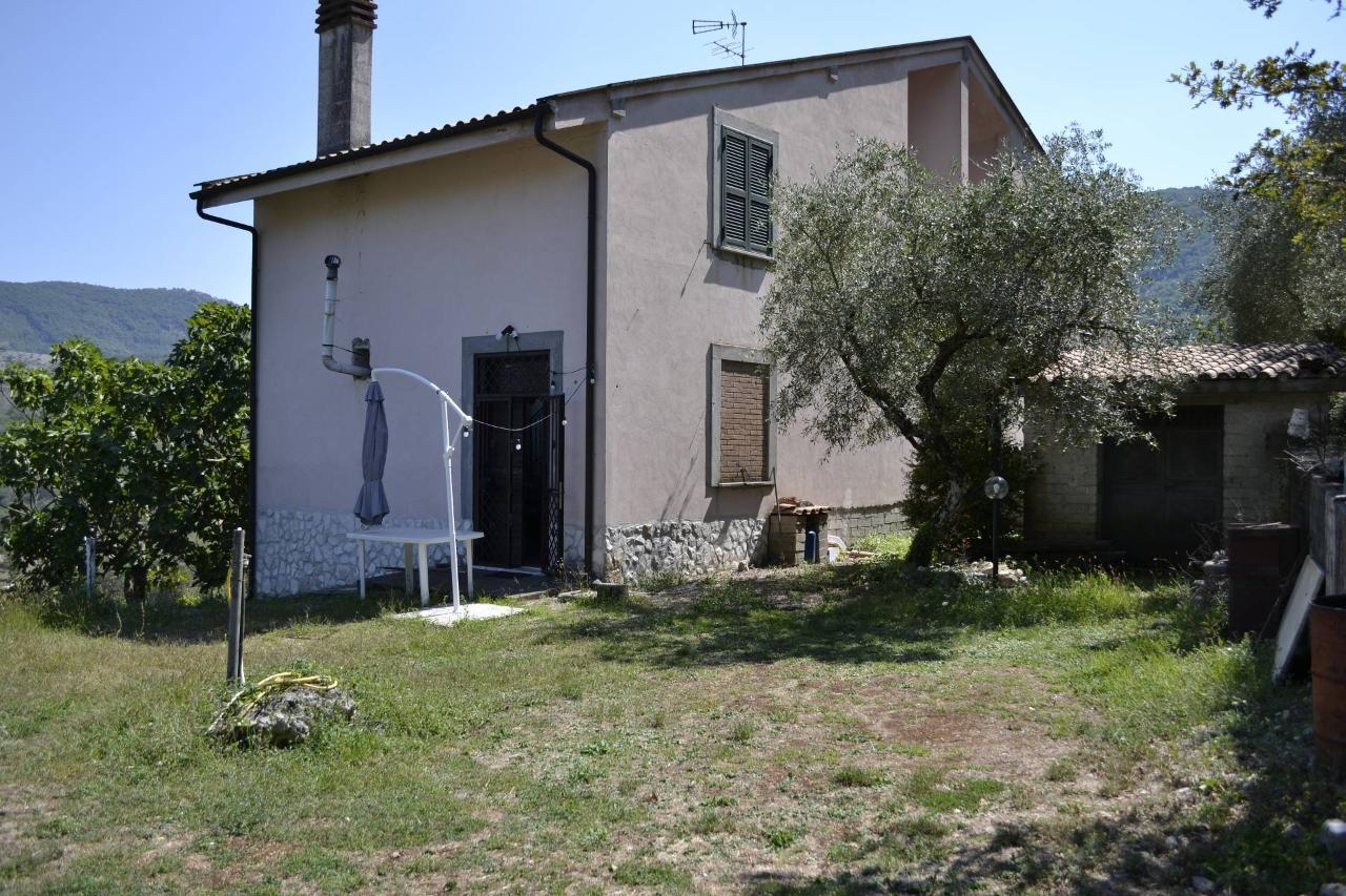 Villa in vendita a Lenola