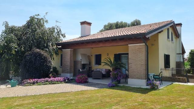 Villa in Via Aquileia, Paese - Foto 1