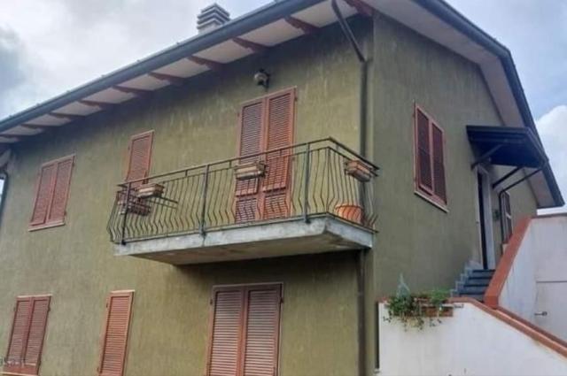 Porzione di casa, Massa - Foto 1