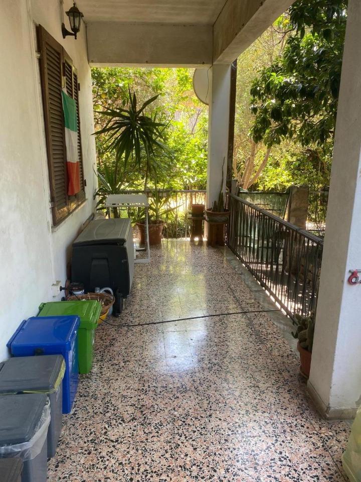 appartamento in vendita a Massa in zona Centro Storico