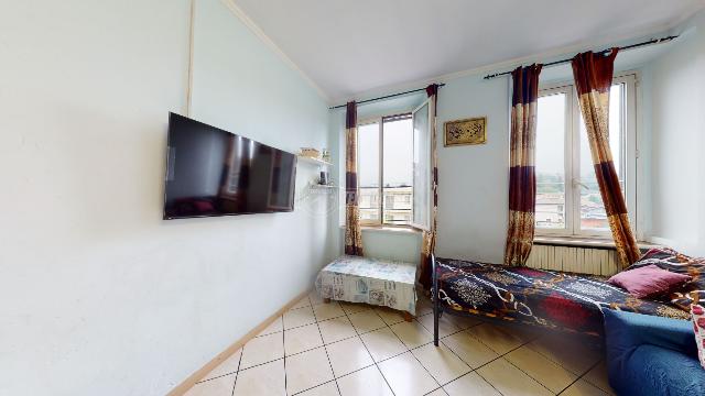 2-room flat in Via Trento 48, Meda - Photo 1