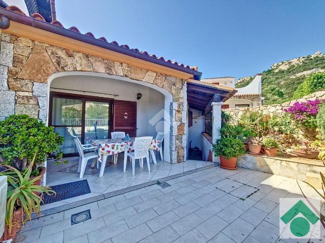 Terraced house in Via Vaccileddi, Loiri Porto San Paolo - Photo 1