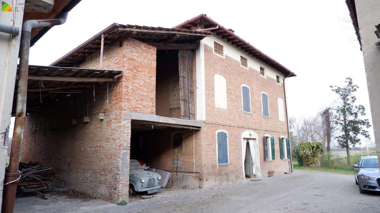 Casa indipendente in vendita a Sassuolo