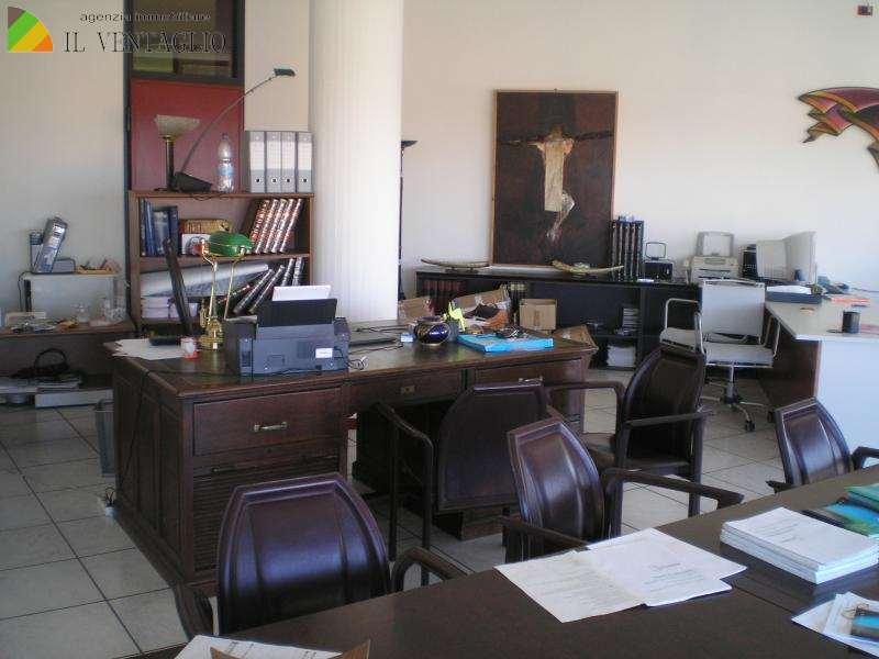 Ufficio in , Sassuolo, {3} - Foto 1