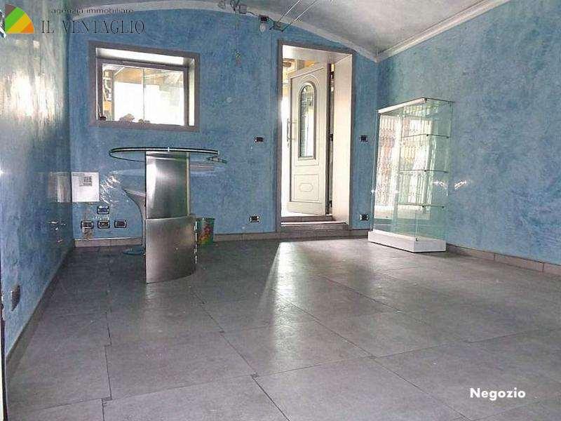 Negozio in , Sassuolo, {3} - Foto 1