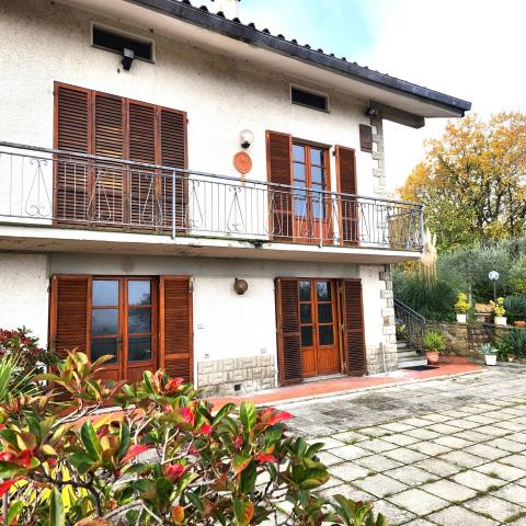 Terraced house, Arezzo - Photo 1