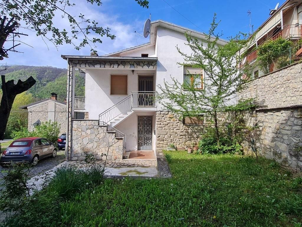 Villa in vendita a Val Di Nizza