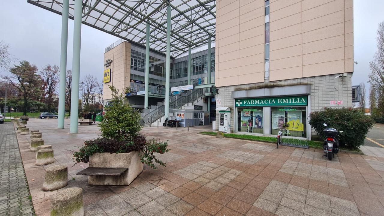 Ufficio in Via Emilia, Buccinasco, {3} - Foto 1