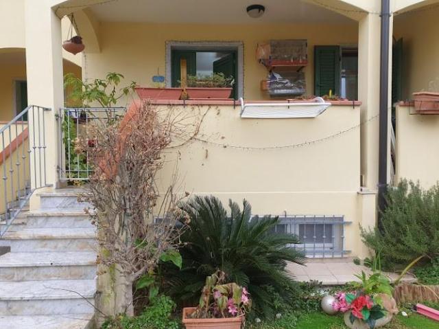 Terraced house, Carrara - Photo 1