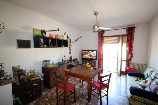 3-room flat, Castagneto Carducci - Photo 1