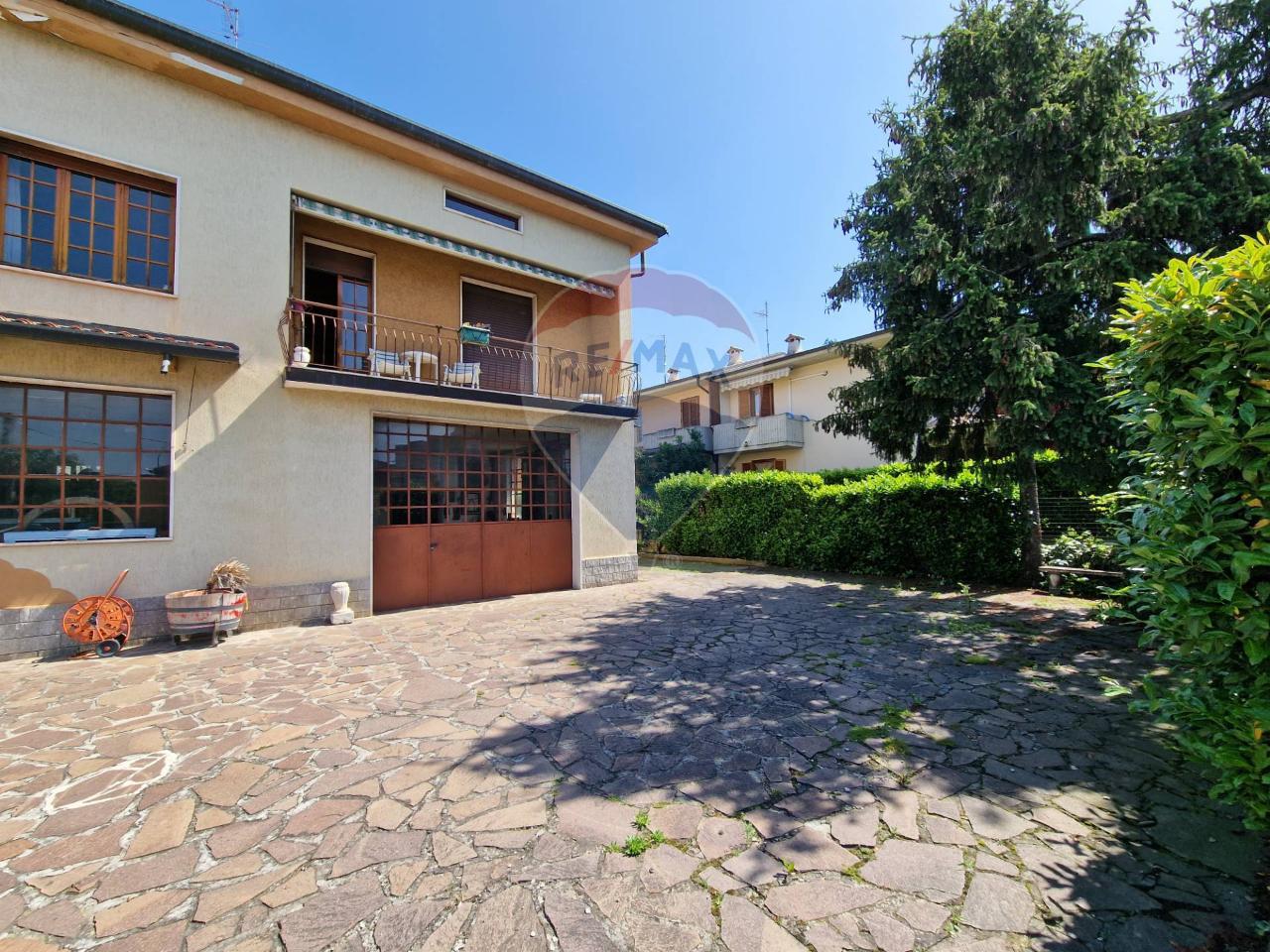 Villa in vendita a Capriolo