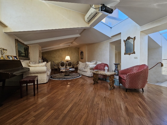 Penthouse in {3}, Via di Calzoleria - Foto 1