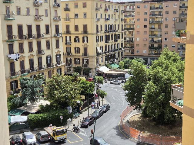 Appartamento in Piazza degli Artisti 14, Napoli - Foto 1