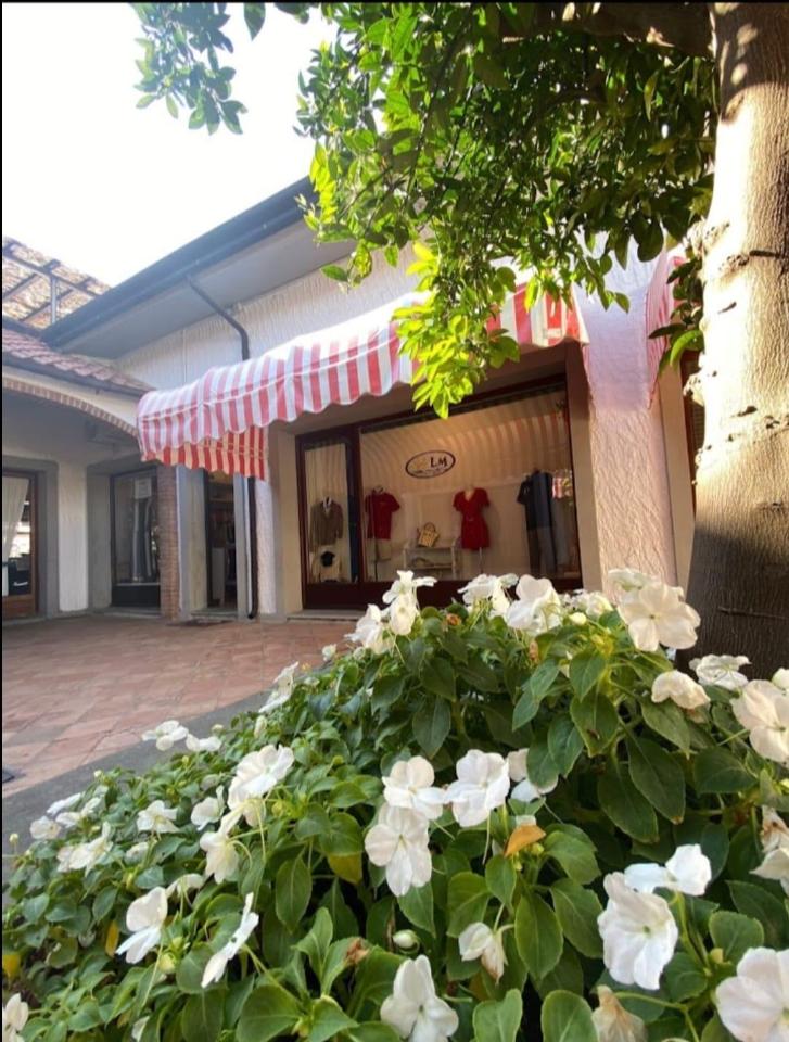 Esercizio commerciale in , Sarzana, {3} - Foto 1