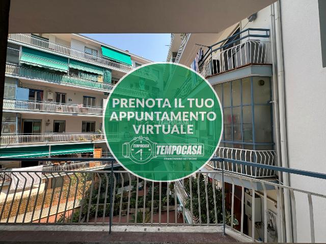 2-room flat in Via Francia, Sanremo - Photo 1