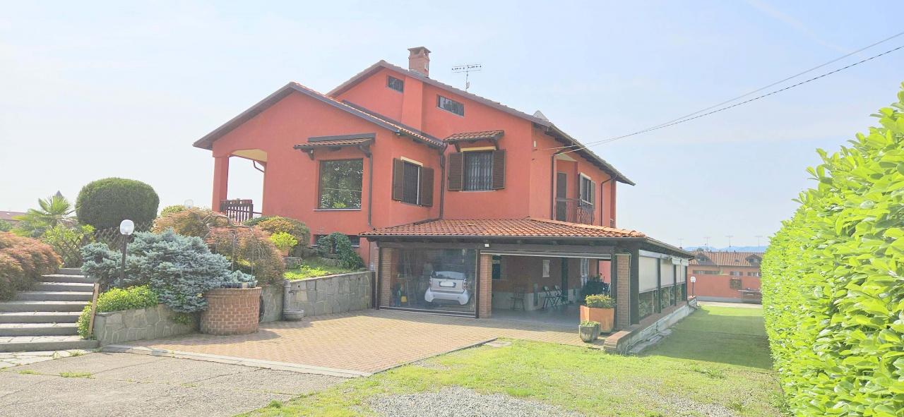 Casa indipendente in vendita a Chivasso
