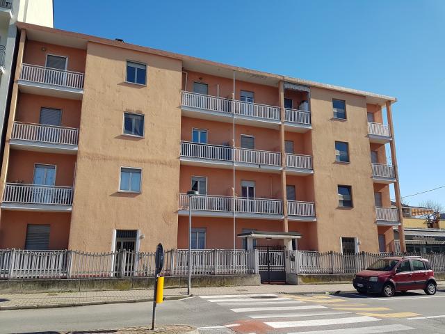 2-room flat in Via Milano, Settimo Torinese - Photo 1