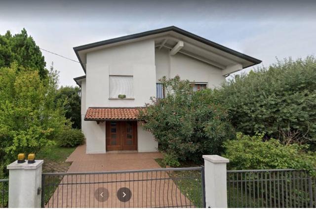 Detached house in Via Ferdinando Berretton, Treviso - Photo 1