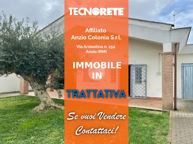 Villa in Via Aurora 1, Anzio - Foto 1