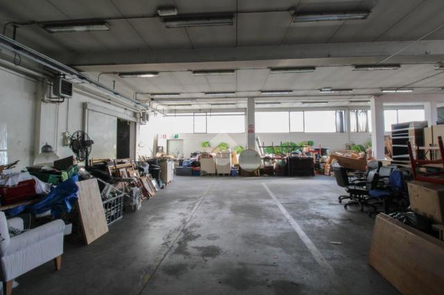 Industrial shed in Via Gianbattista Moroni 177, Bergamo - Photo 1