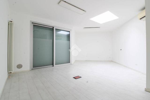 Office in Via Provinciale 2, Bergamo - Photo 1