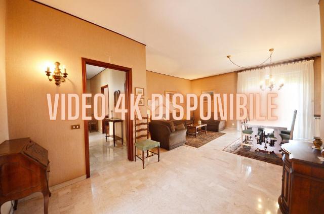 4-room flat in Via Dalmazia 1, Cernusco sul Naviglio - Photo 1