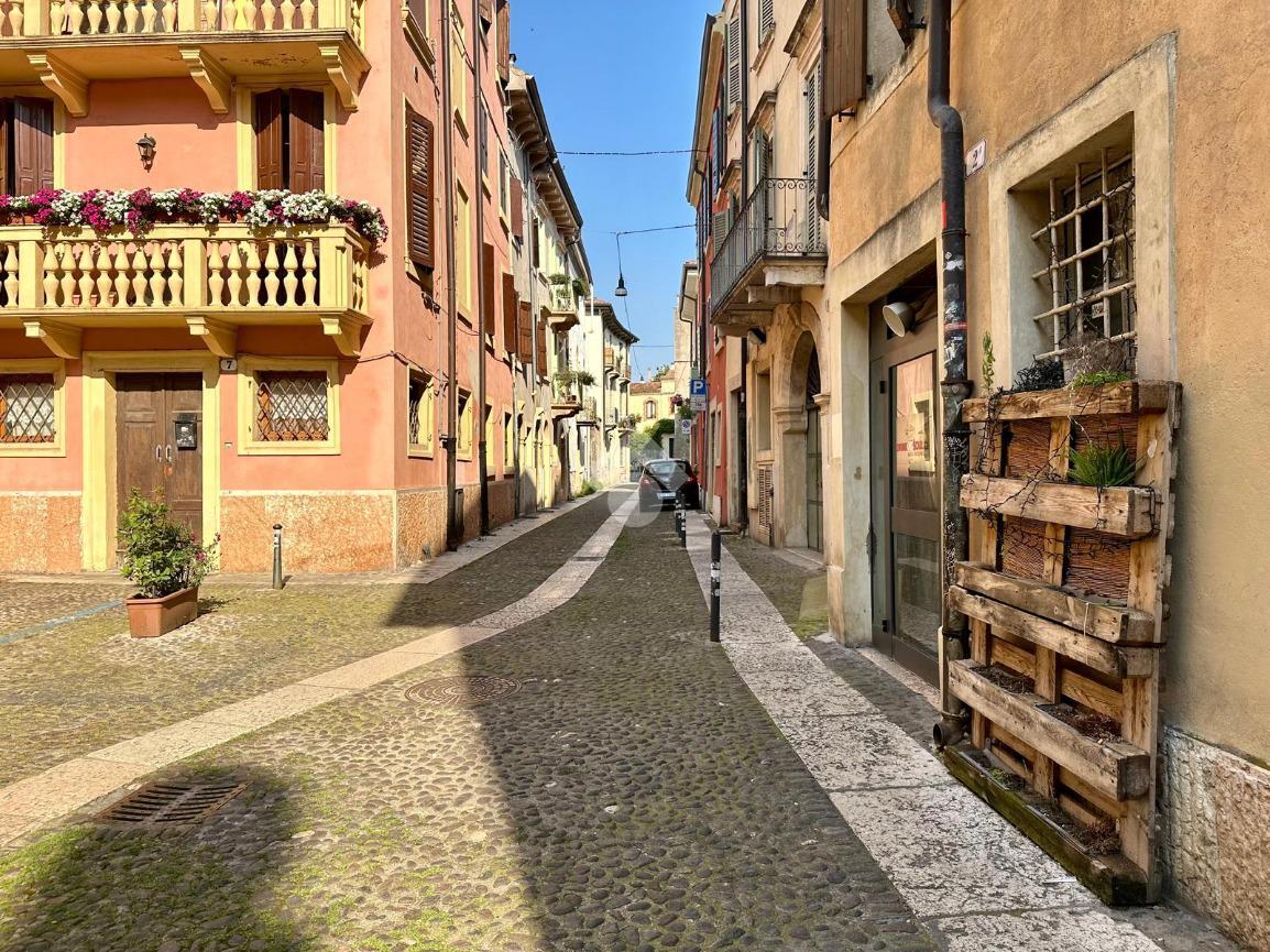 Negozio in Corticella Fondachetto 2, Verona, {3} - Foto 2