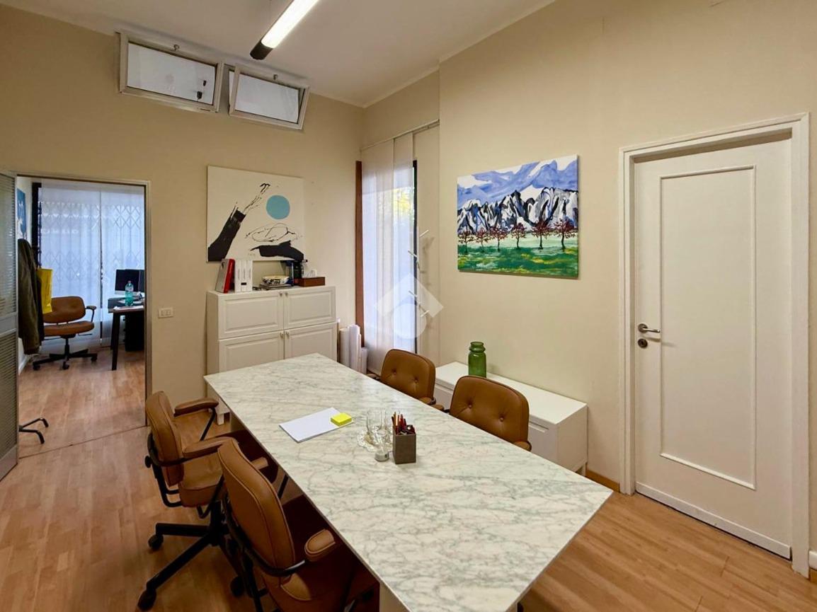 Ufficio in Via Don Carlo Steeb 17, Verona, {3} - Foto 1