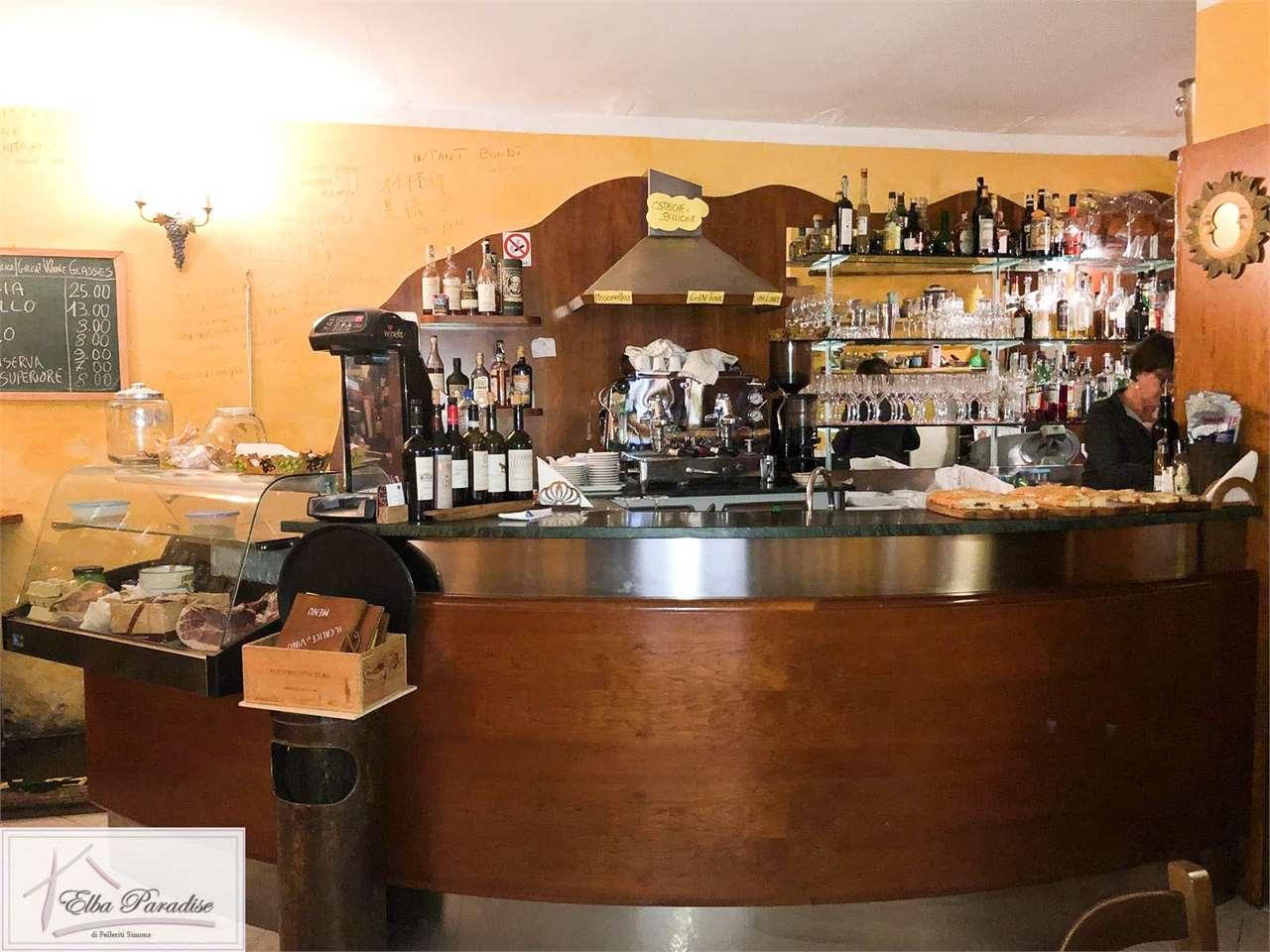 Pub - Enoteca - Wine bar in , Porto Azzurro - Foto 1