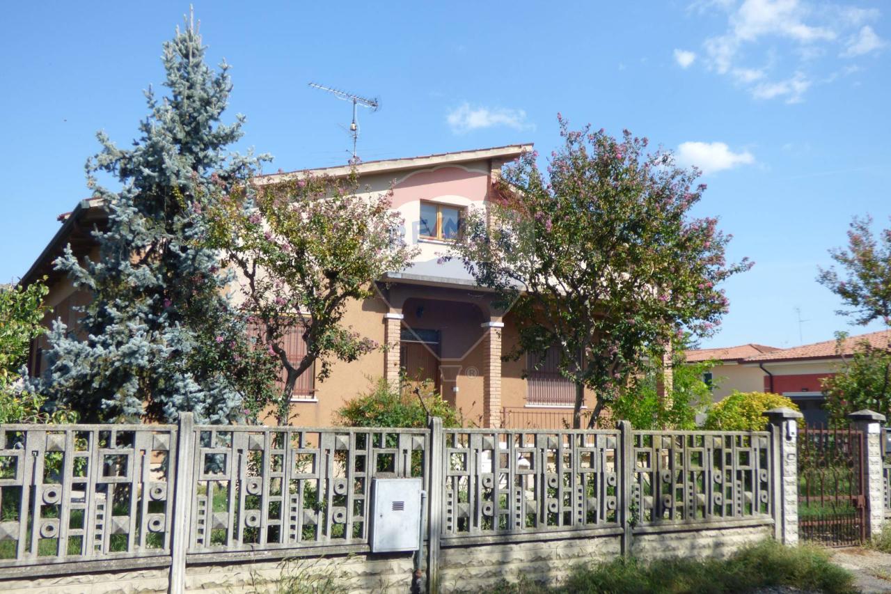 Villa in vendita a Medole