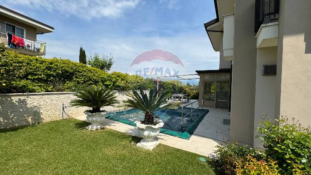 Villa in Via San Marco 16, Desenzano del Garda - Foto 1