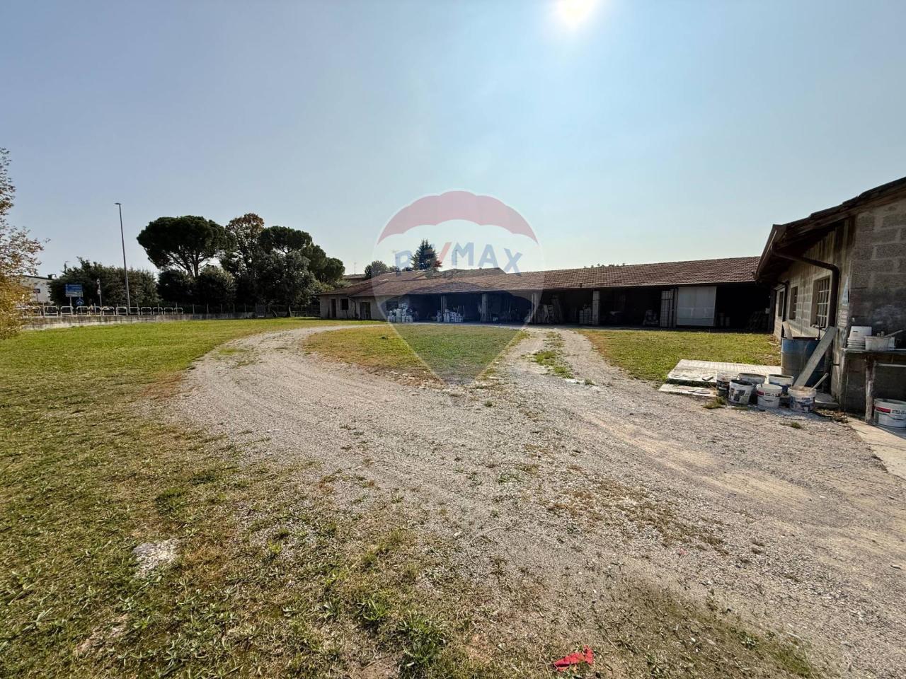Capannone in , Medole, {3} - Foto 1